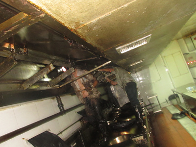 酒店煙罩清洗.JPG 酒店煙罩清洗.JPG